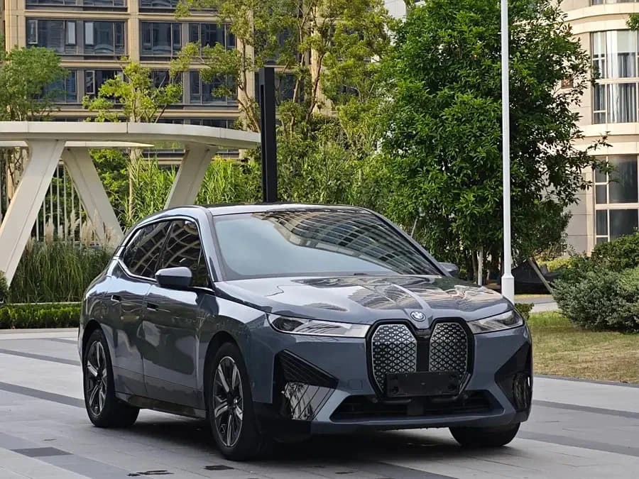 BMW iX 2022